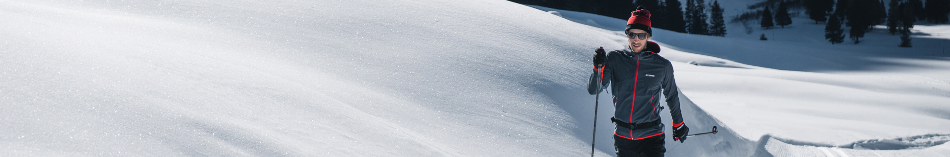 Femme en Randonnée Ski Alpin