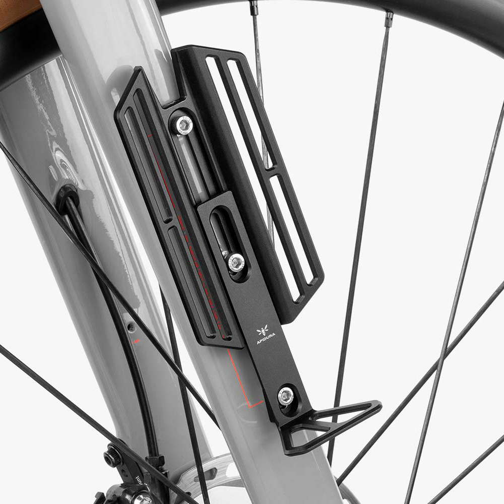 apidura-innovation-lab-cargo-cage-product-on-bike-2